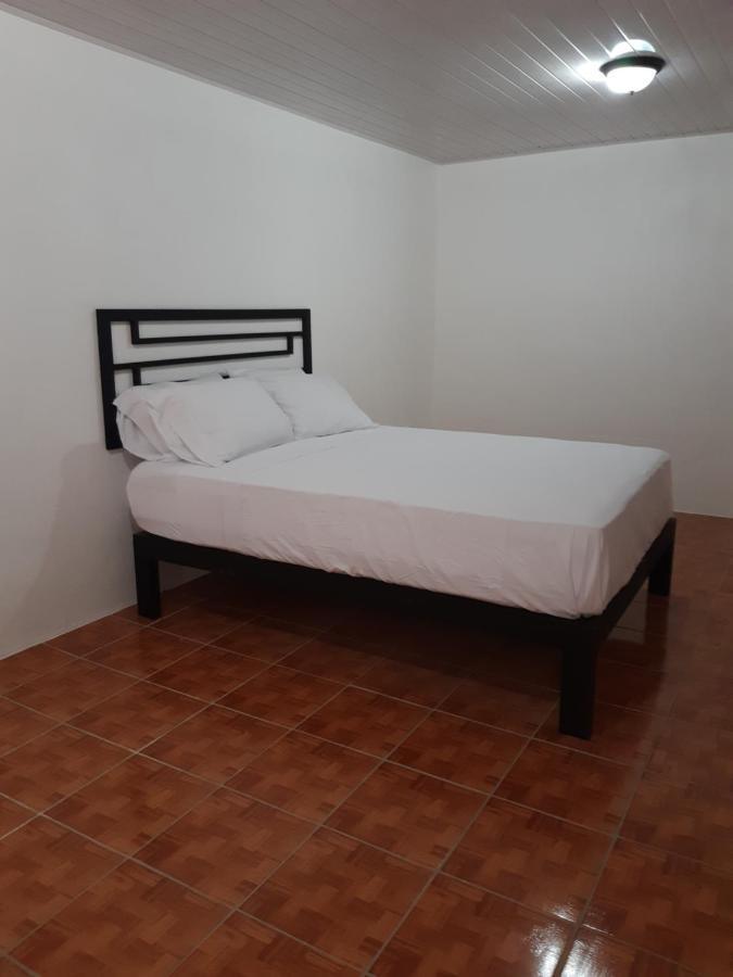 Vista Castillo Hotel Golfito Luaran gambar