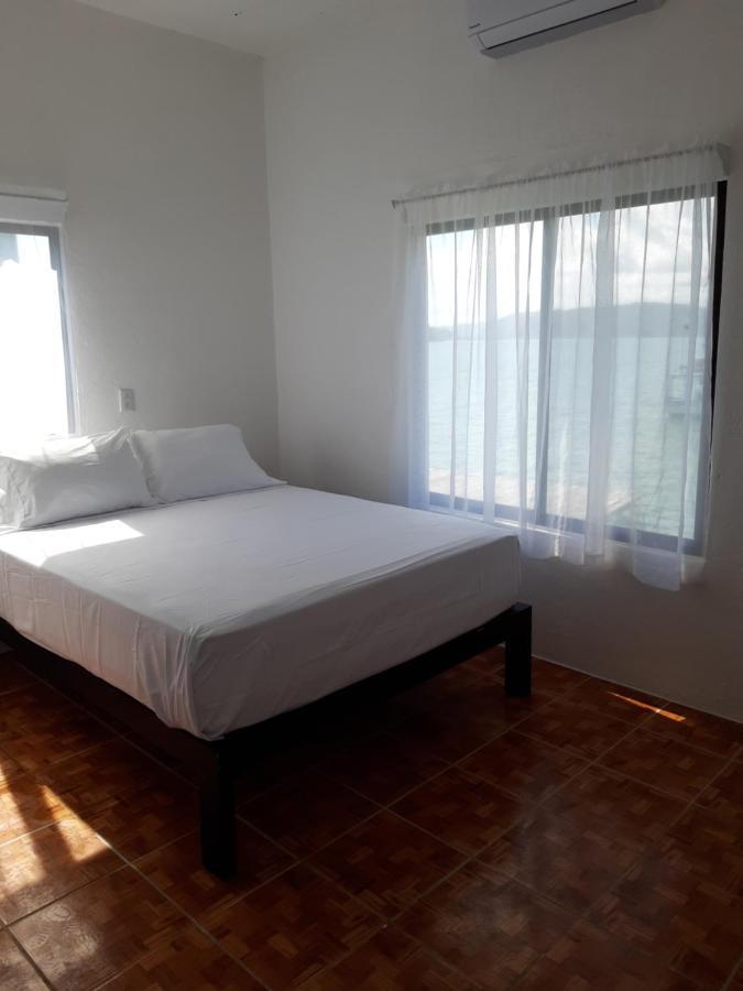 Vista Castillo Hotel Golfito Luaran gambar