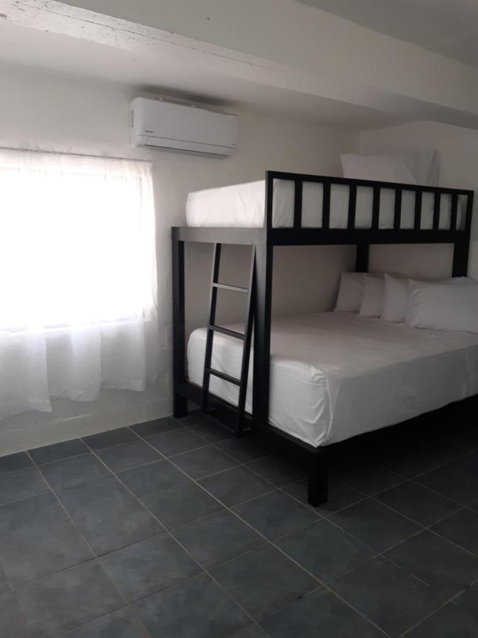 Vista Castillo Hotel Golfito Luaran gambar